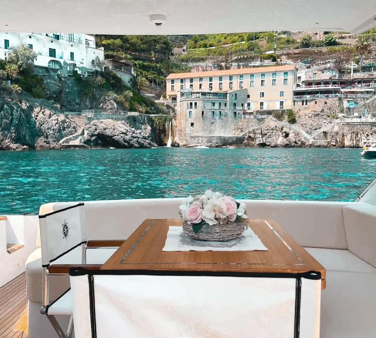 Luxury Private Yacht Hotel Amalfi Botel
